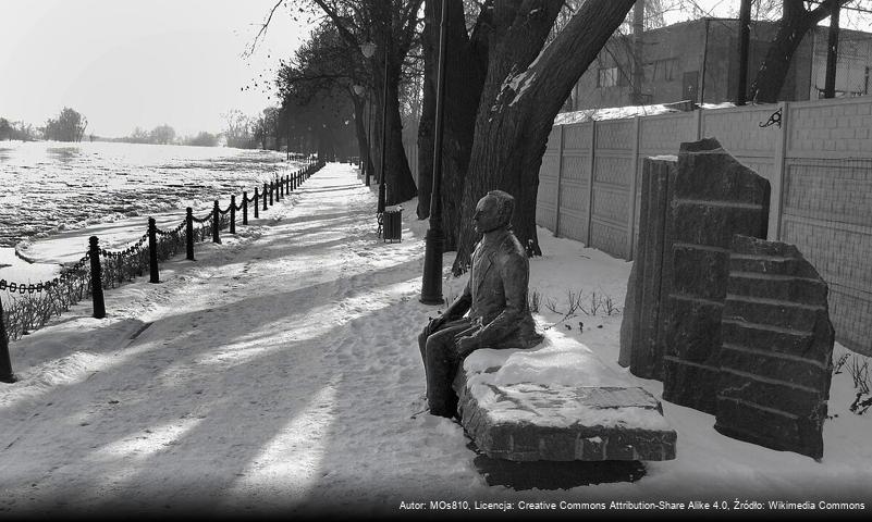 Promenada nadwarciańska w Śremie